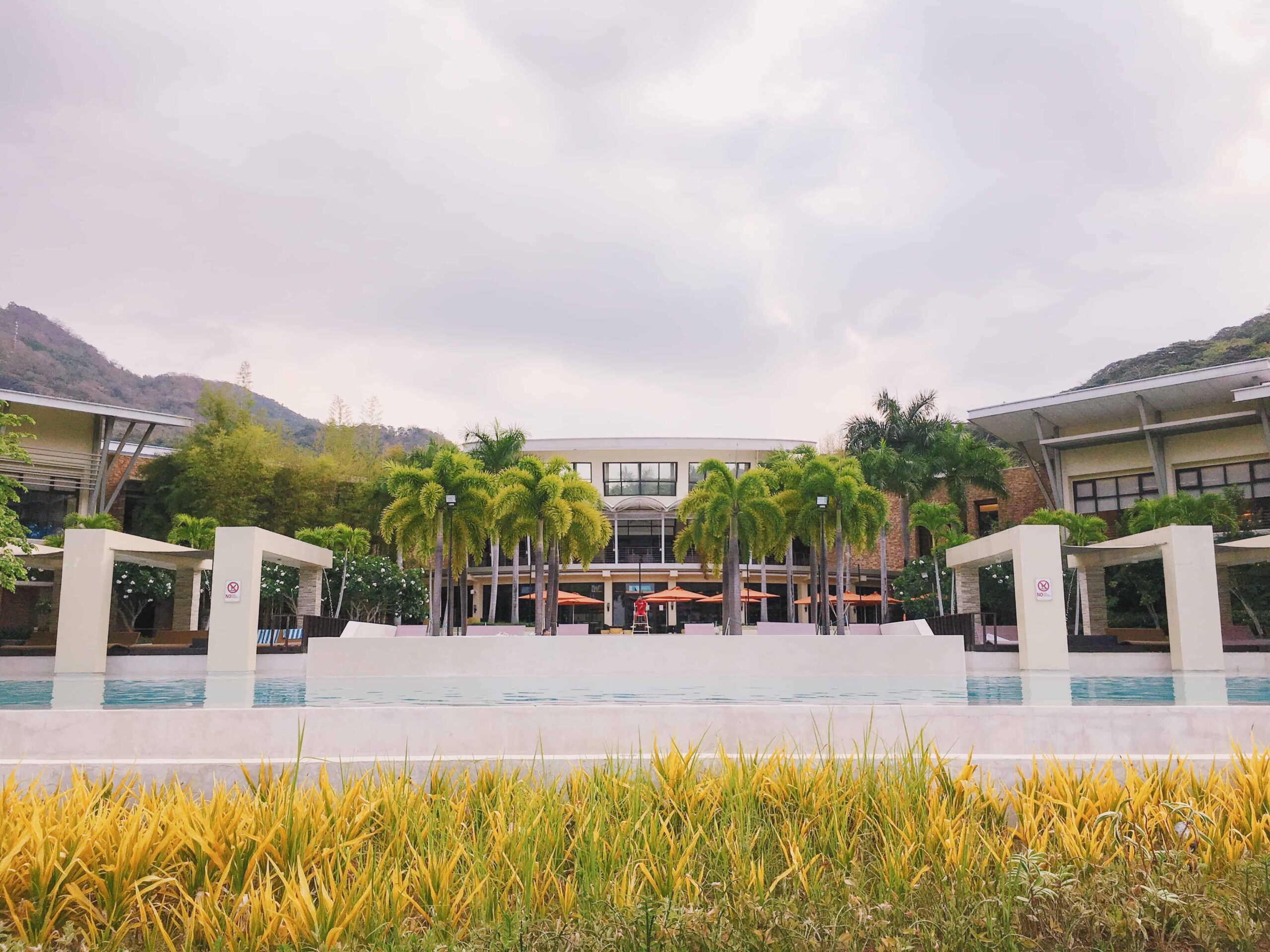 Pico de Loro - View to the swimming pool - Karen Roldan